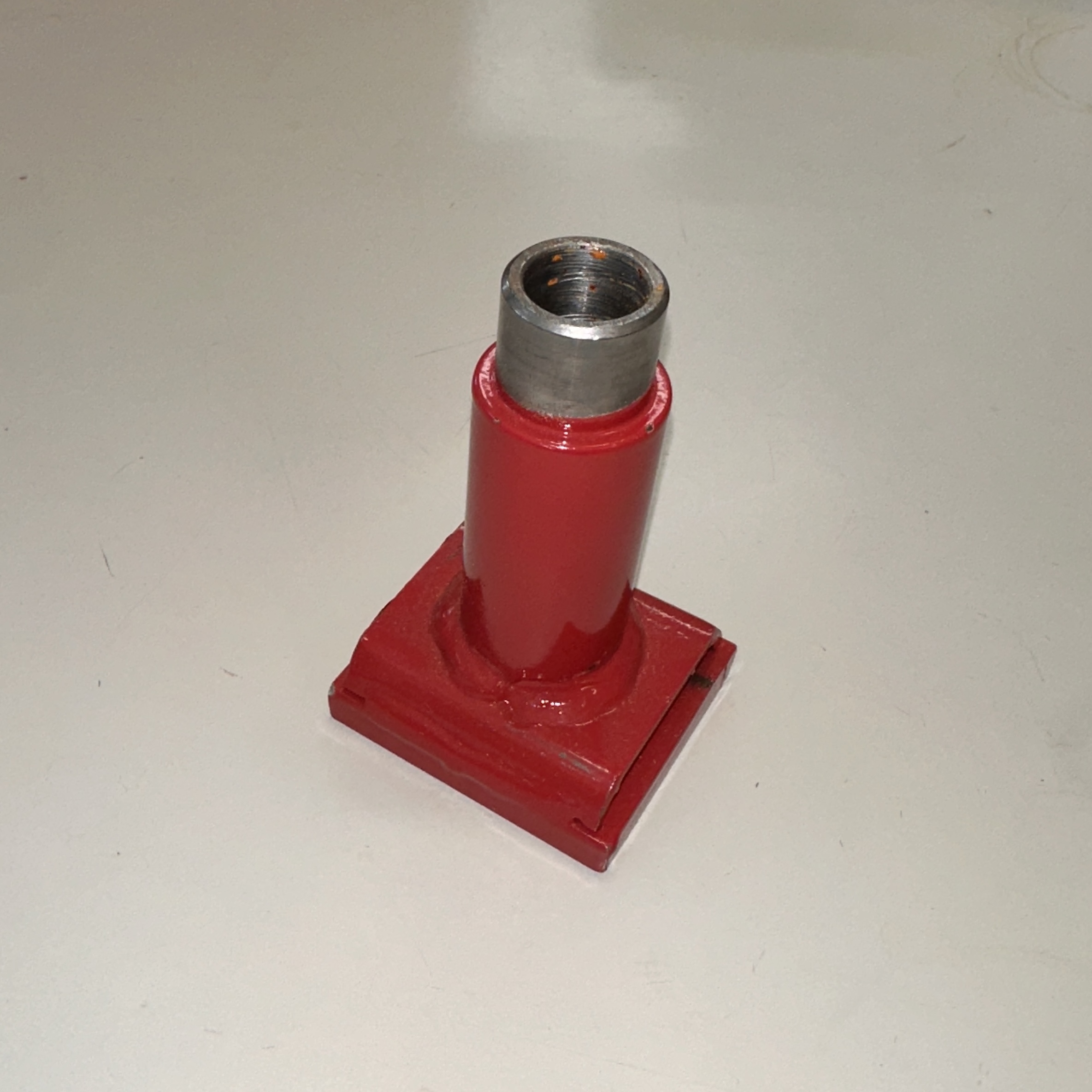 NHSQ626338  Stud Assembly, New - 626338