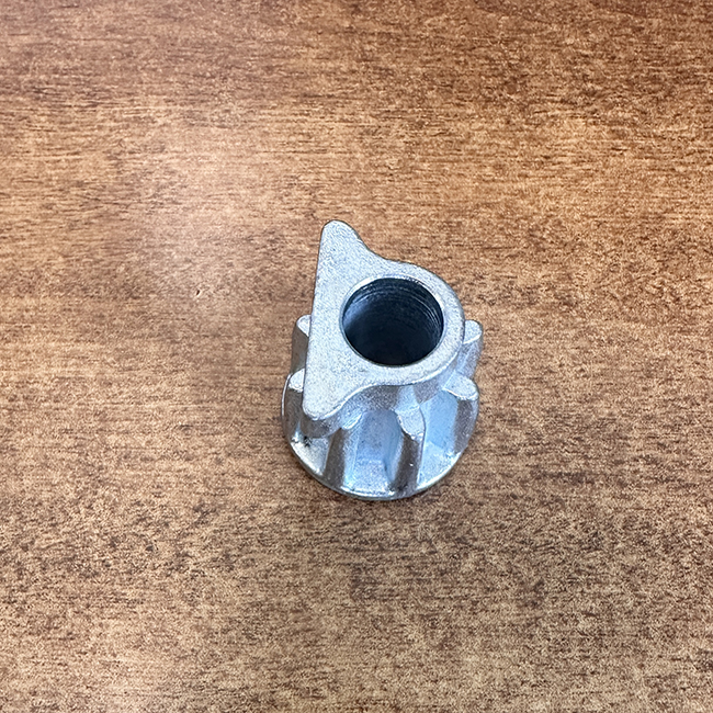 JDSQE43527  Bill Hook Pinion, New - E43527